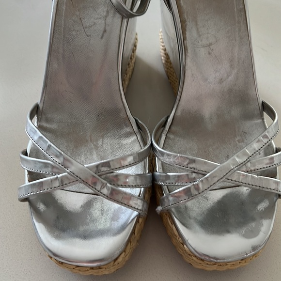 SOLD - Picture 4 of 7